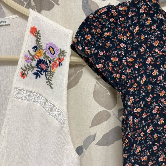 Two rompers! - Picture 2 of 6